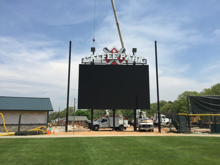 The Pulaski Yankees have teamed up with Time Technologies to provide a 22.5' x 35' 16 MM LED display at Calfee Park in Pulaski, Virginia.  The project will include a new foundation, state of the art sound/ video camera system and MotionRocket software to control the display. The project is expected to be completed by early June 2015.