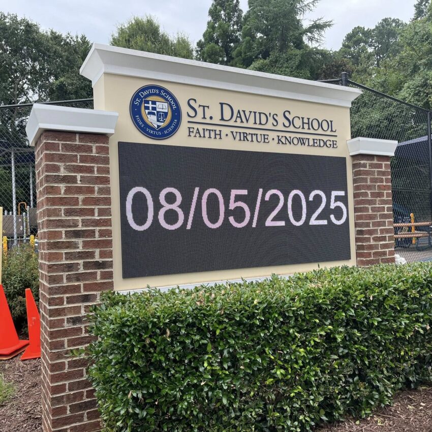 St-Davids-School-LED-Sign-Completed-Project