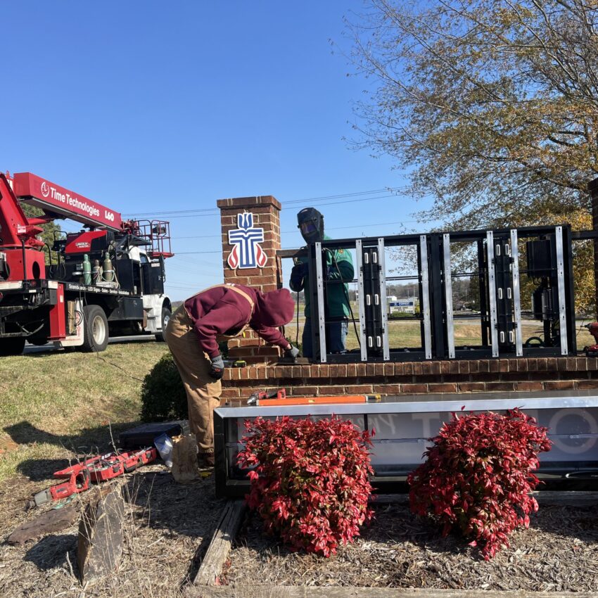 Forest-Presbyterian-Church-2 Forest-Presbyterian-Church-2