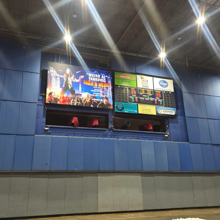 Salem-Civic-Center-Video-Board-Score-Board